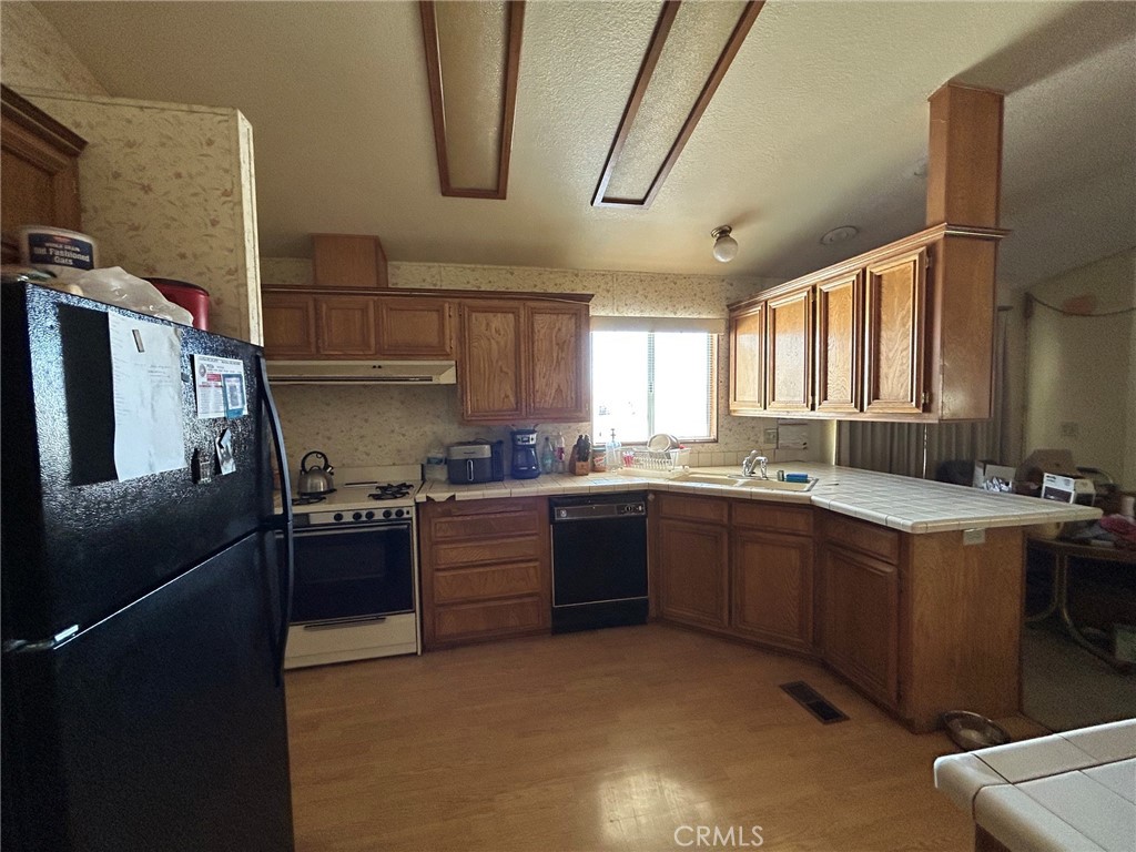 27250 Murrieta Road 347 Property Photo 10
