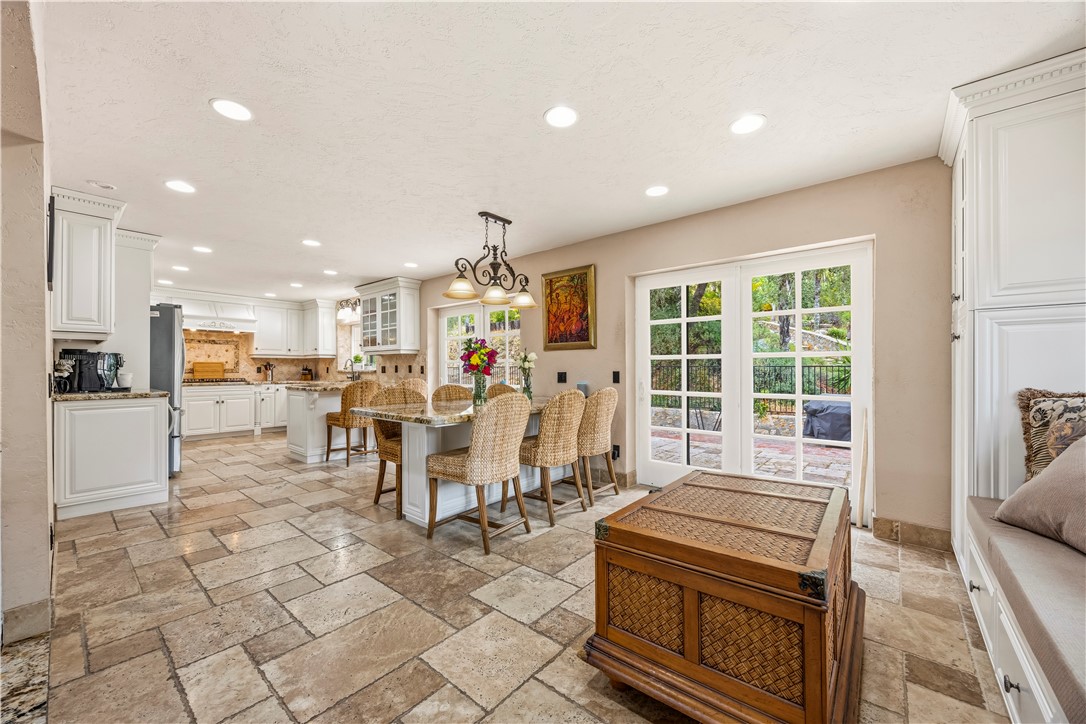 1485 Via Ladera Property Photo 2