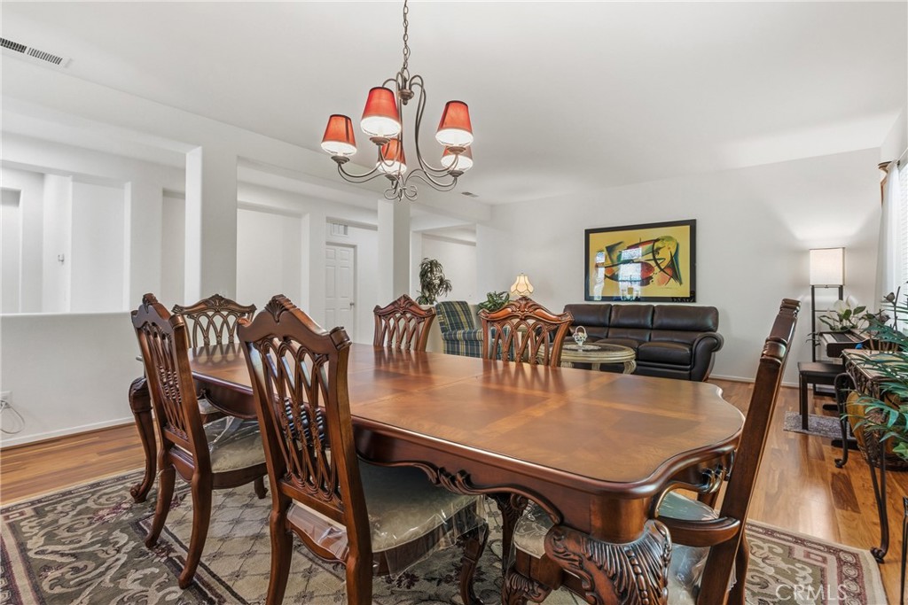 33145 Vermont Property Photo 9