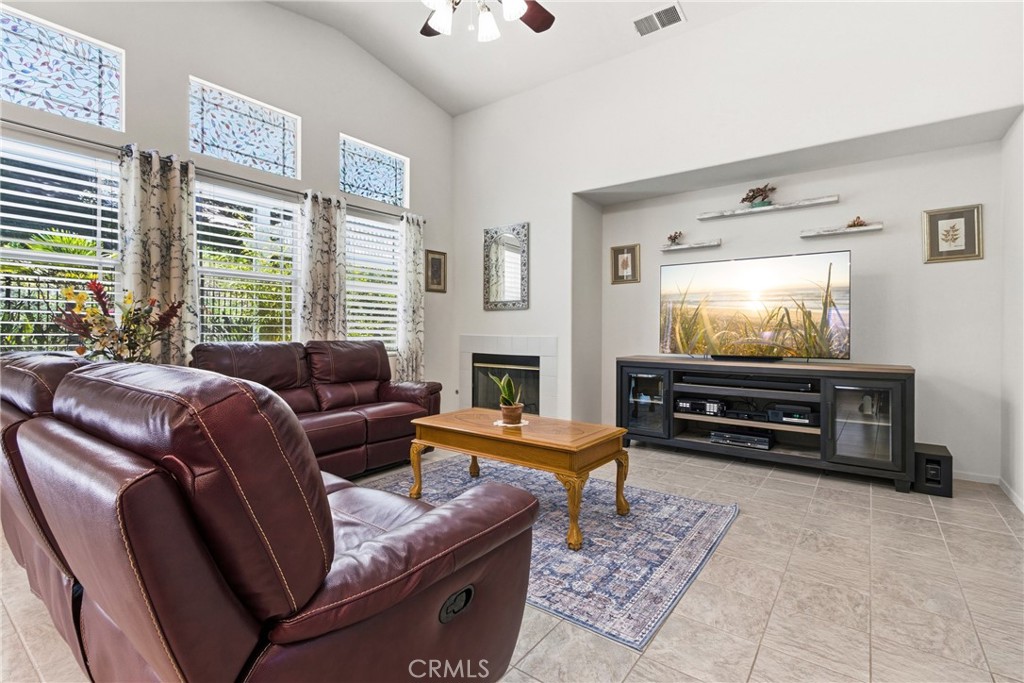 33145 Vermont Property Photo 12