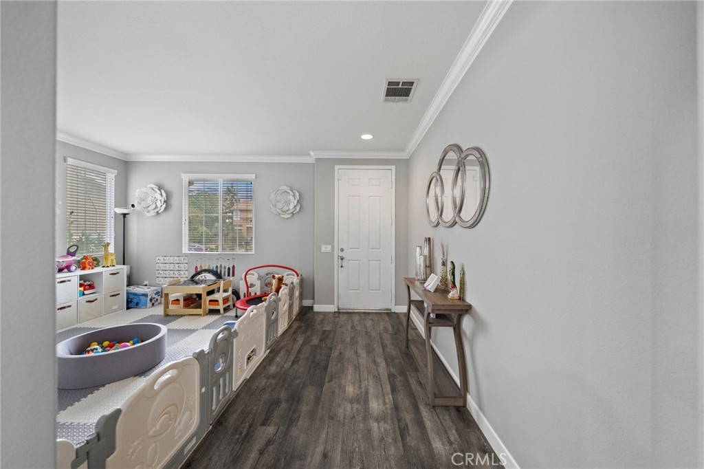 40259 Hannah Way Property Photo 10