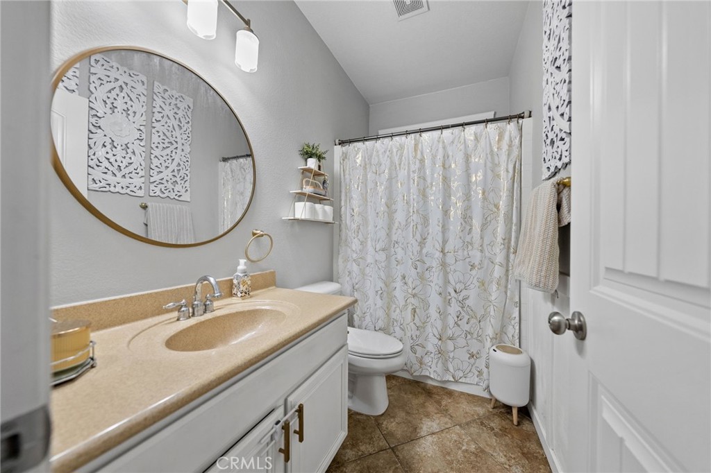 40259 Hannah Way Property Photo 19