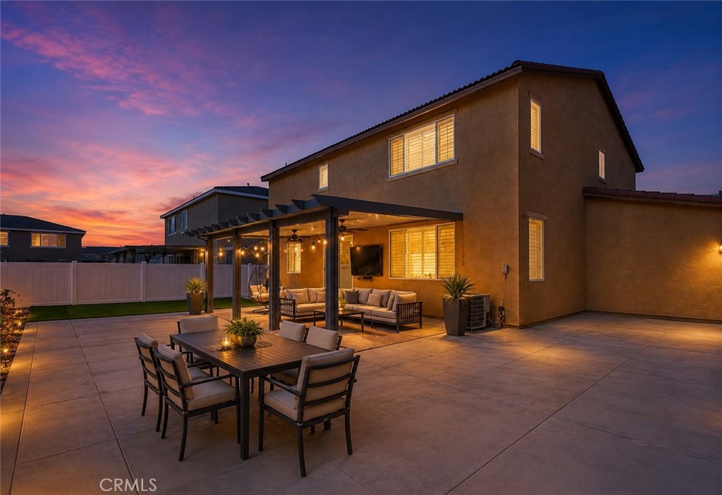 5073 Moon Eye Way Property Photo 4