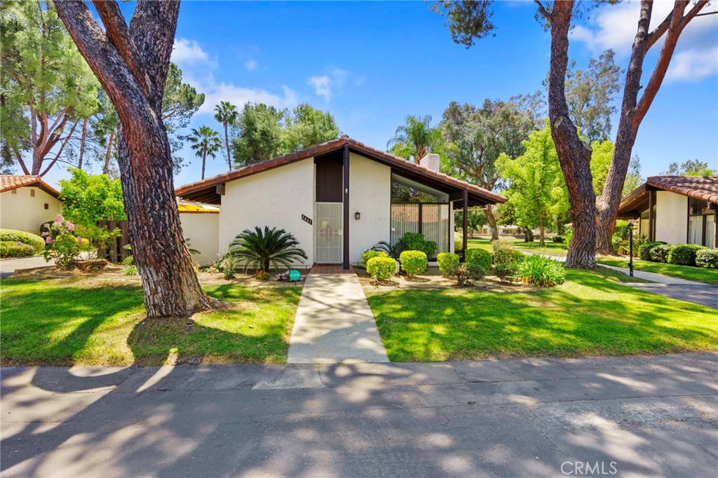 1461 Seven Hills Drive Property Photo 28