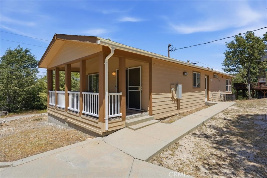 510 Acacia Property Photo 4