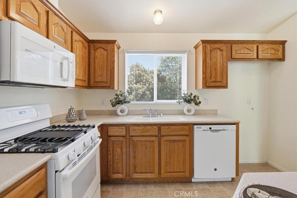 510 Acacia Property Photo 8