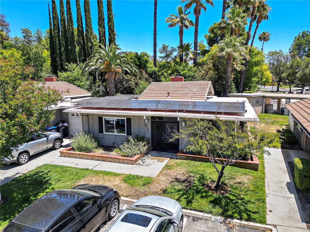 38750 Via Las Flores Property Photo 3