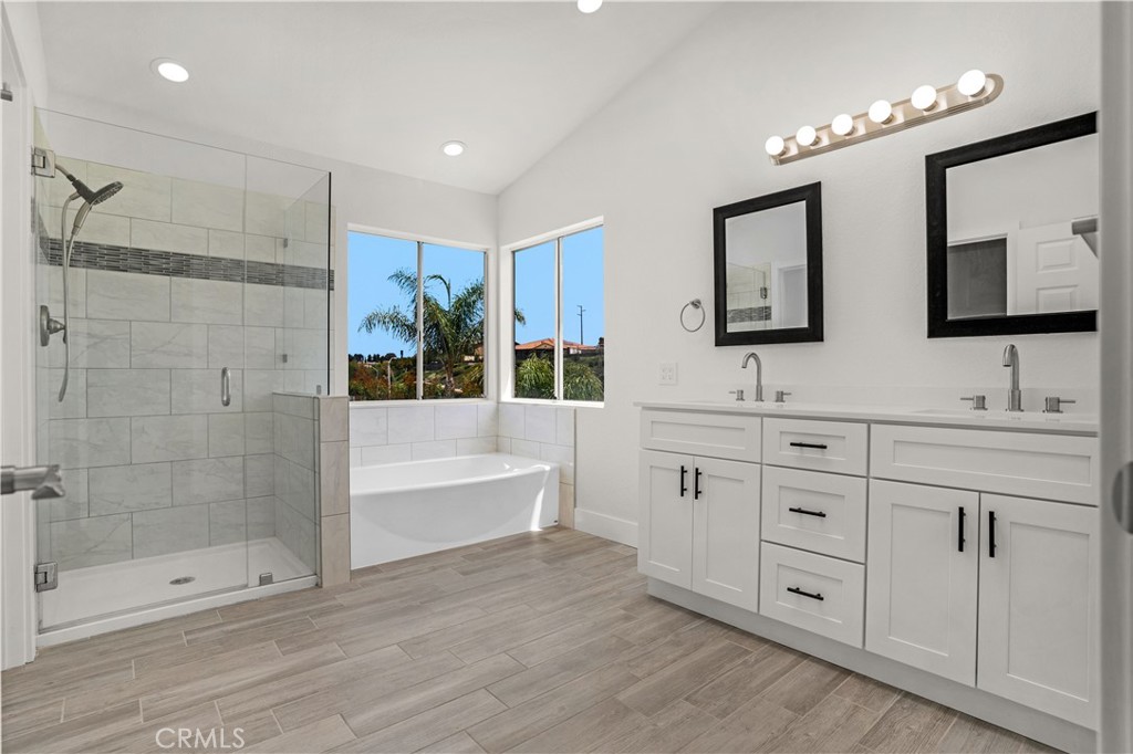 40224 Holden Property Photo 13
