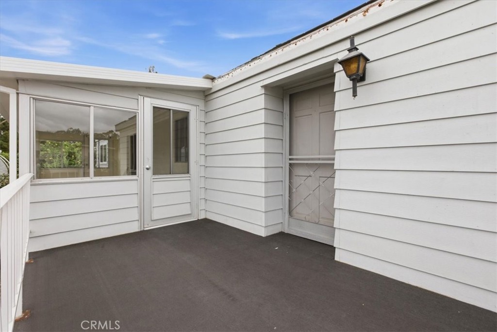 3384 Don Diablo Property Photo 29