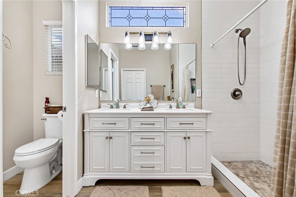 27972 Whisperwood Property Photo 25