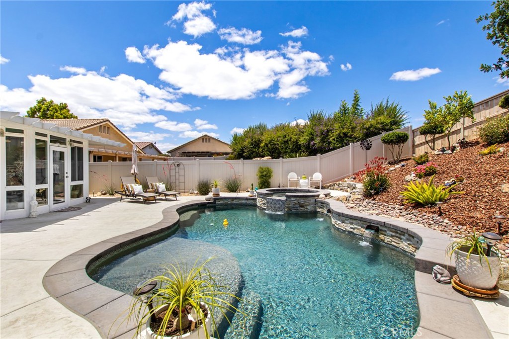 27972 Whisperwood Property Photo 39