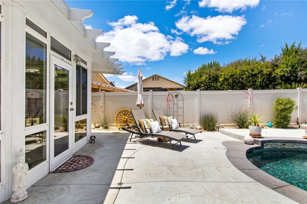 27972 Whisperwood Property Photo 40