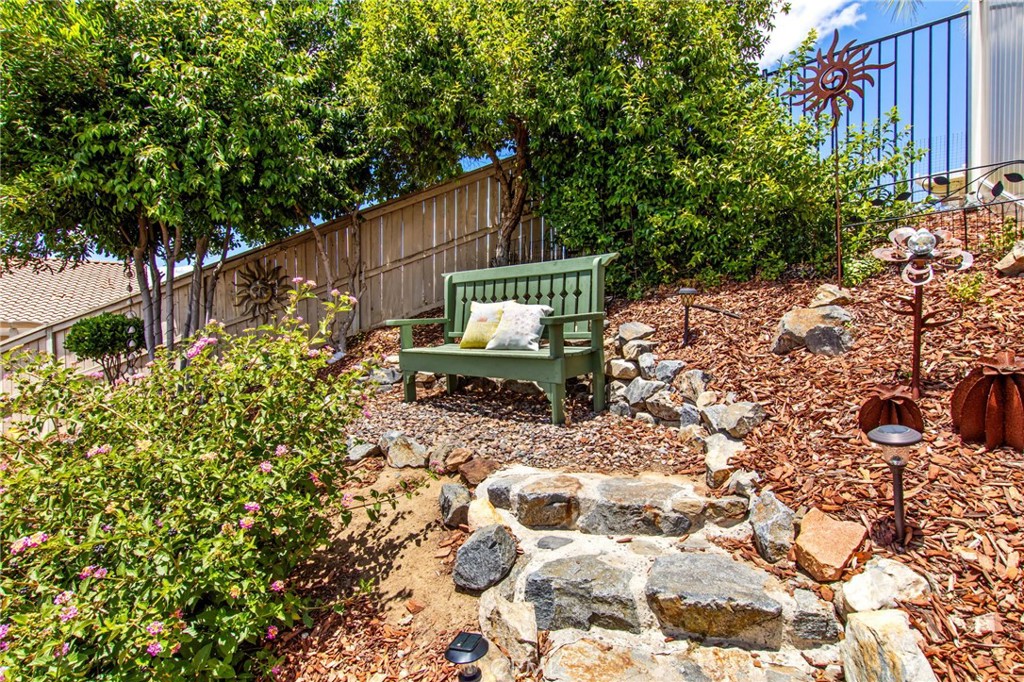 27972 Whisperwood Property Photo 51