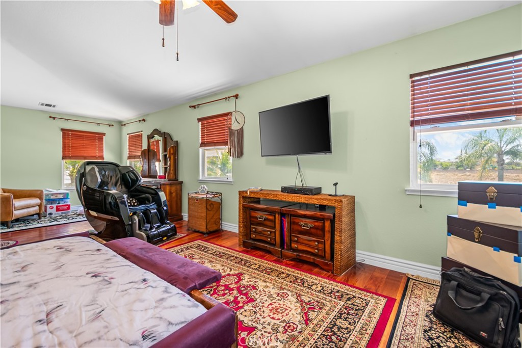 925 Hemingway Drive Property Photo 45