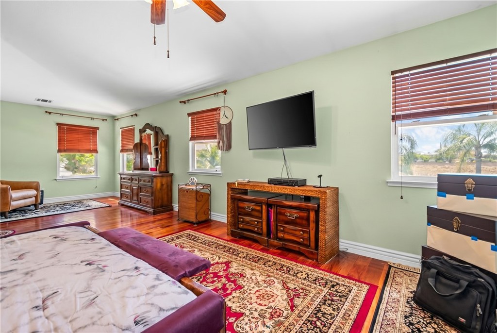 925 Hemingway Drive Property Photo 46