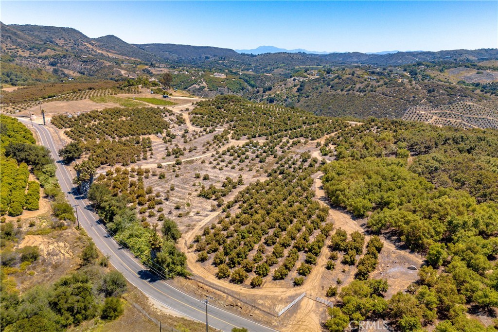2526 Camaron Property Photo 10