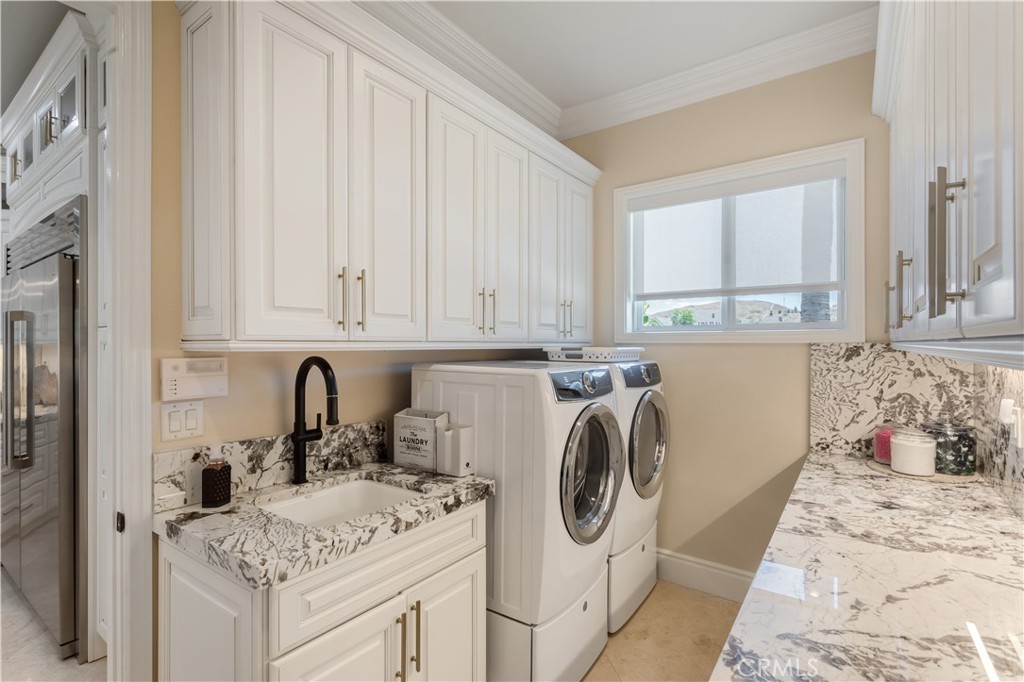 38580 Celine Cove Property Photo 17