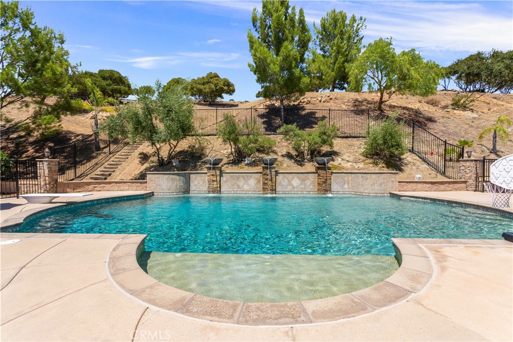 38580 Celine Cove Property Photo 53