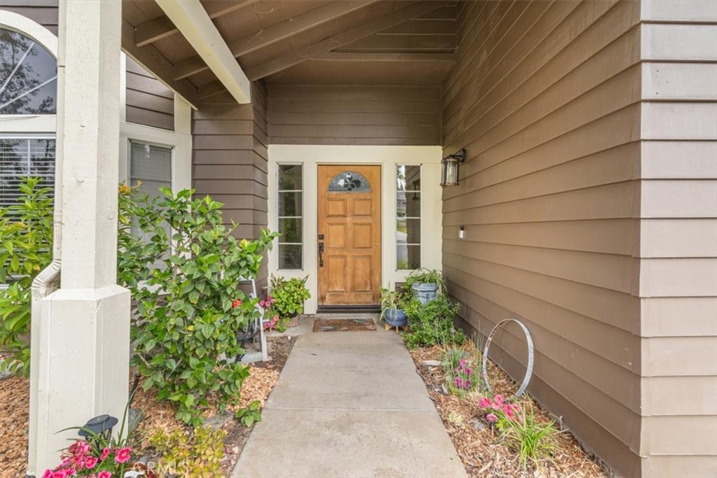 43991 Gatewood Property Photo 3