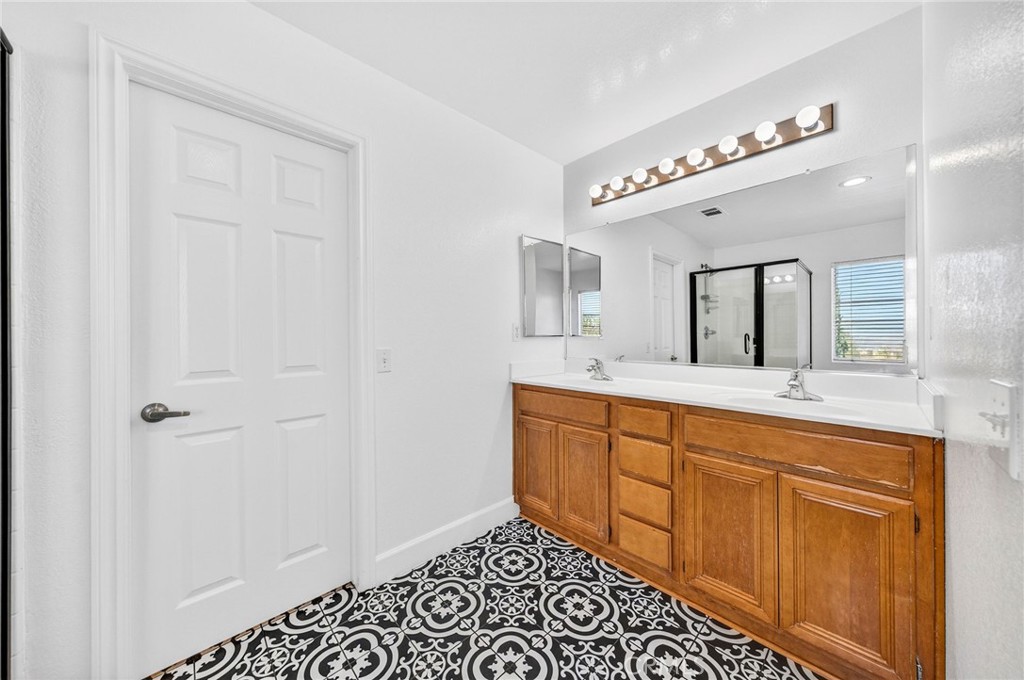 33650 Abbey Road Property Photo 38