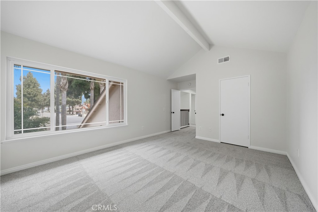 514 E Skylark Property Photo 22