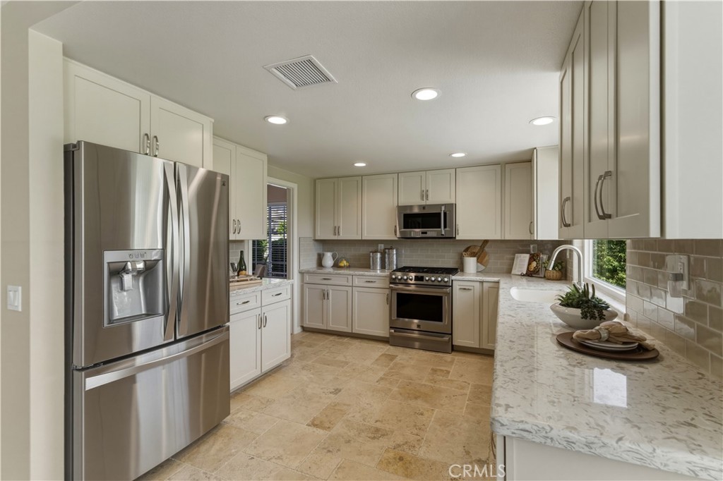 43866 Butternut Property Photo 4
