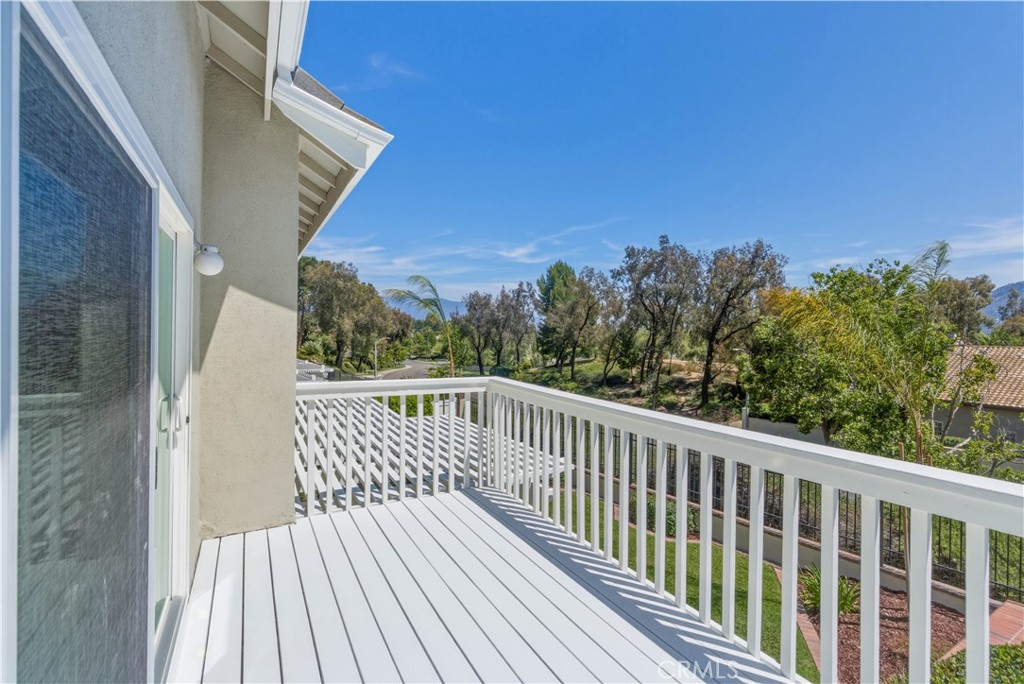 43866 Butternut Property Photo 5