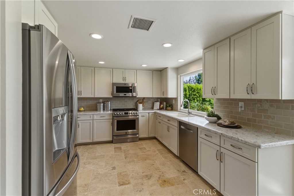43866 Butternut Property Photo 17