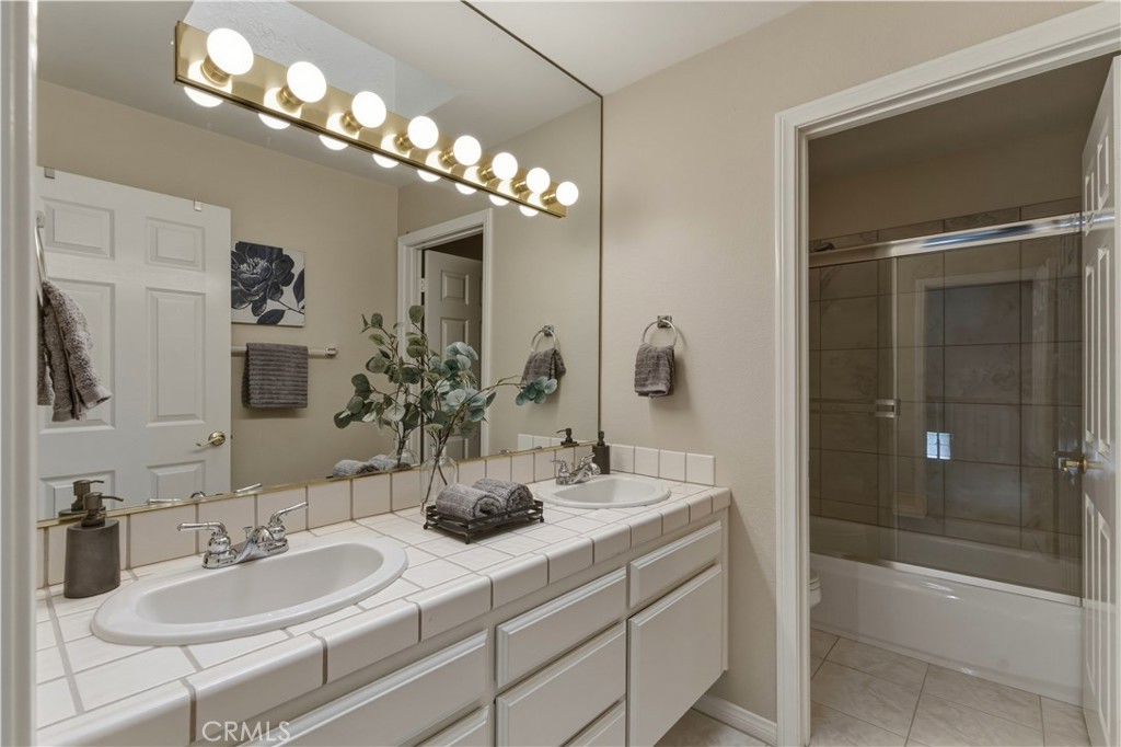 43866 Butternut Property Photo 32