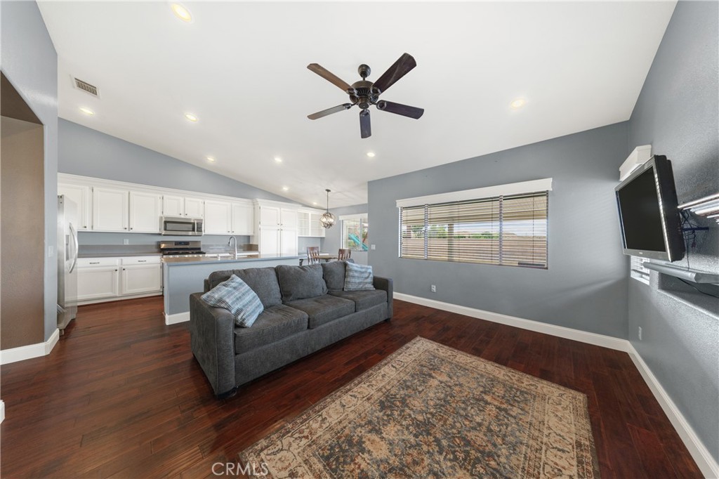 823 Pike Drive Property Photo 10