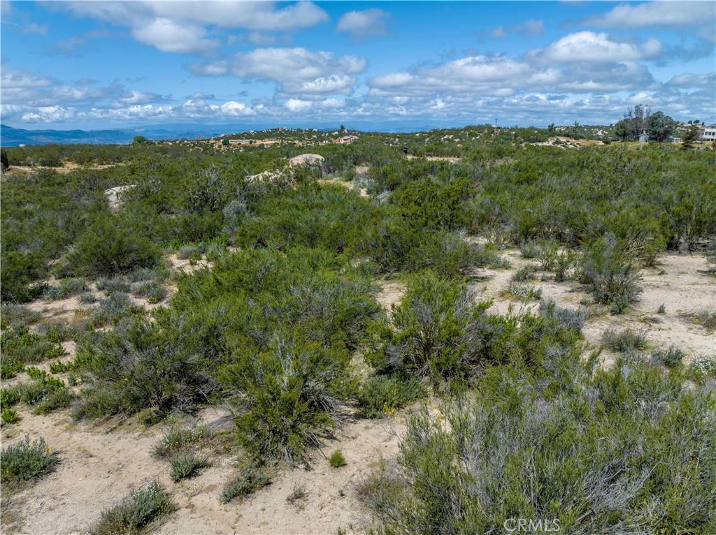 576 Derby Property Photo 13