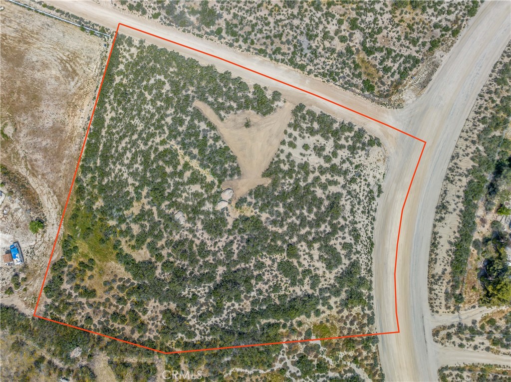 576 Derby Property Photo 15