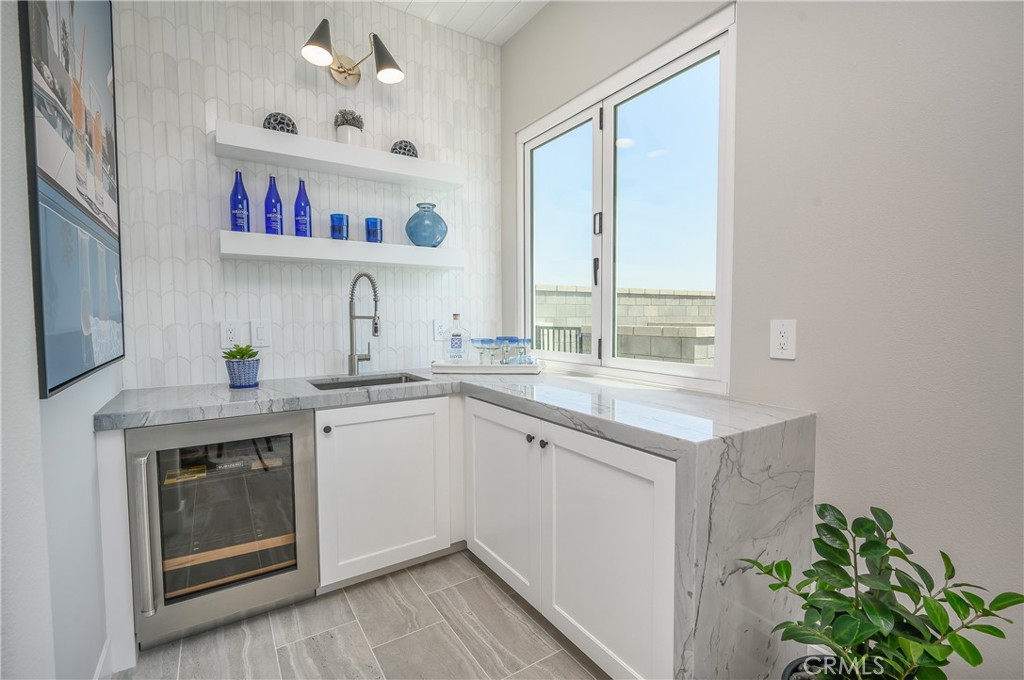 13093 Edgware Drive Property Photo 8
