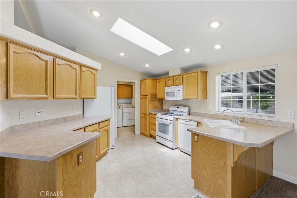 31130 S General Kearny 70 Property Photo 8