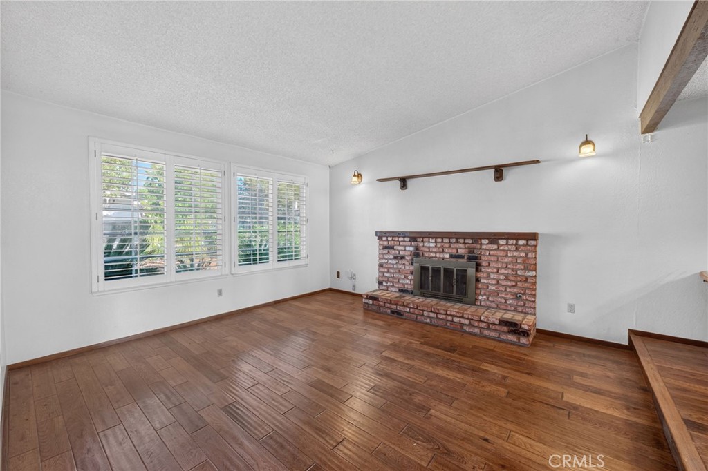 1245 Prado Property Photo 6