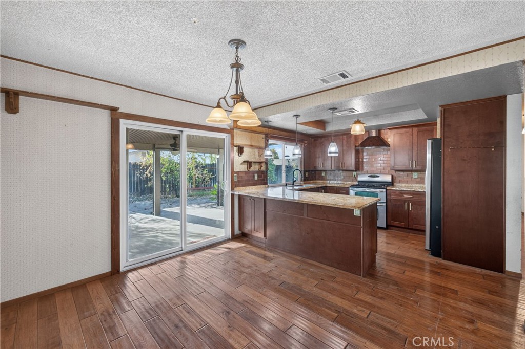 1245 Prado Property Photo 17
