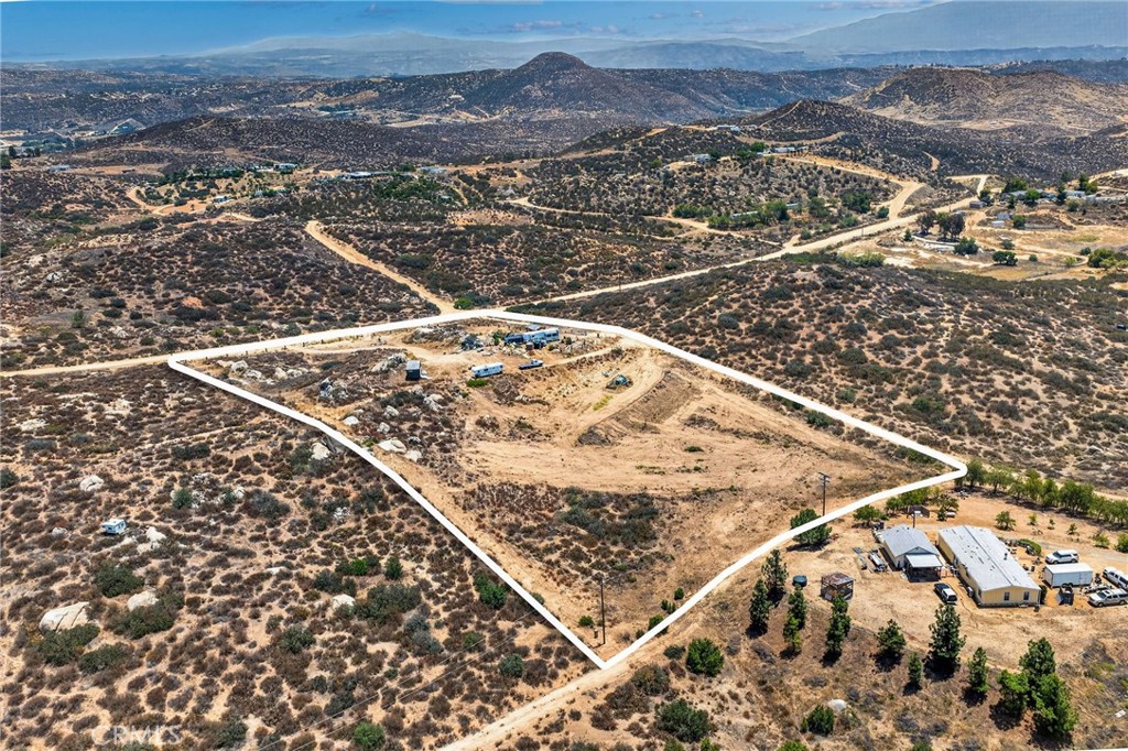 41720 Oak Canyon Road Property Photo 6