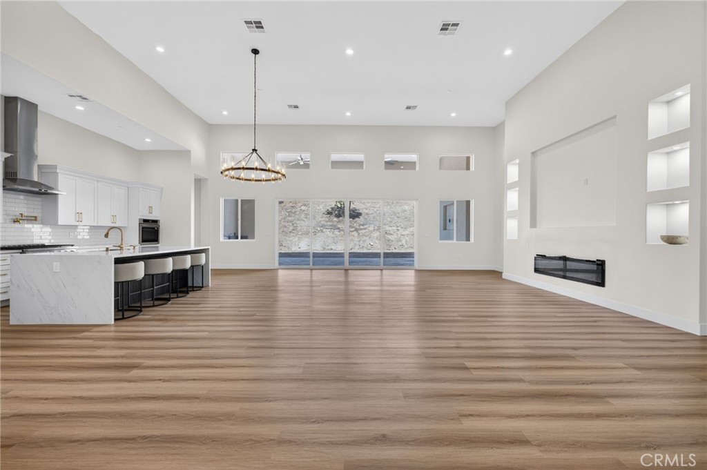 22258 Crown Princess Court Property Photo 5