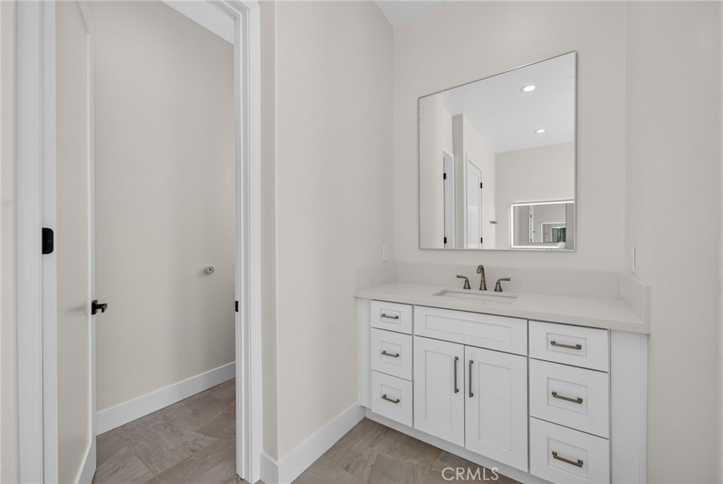 22258 Crown Princess Court Property Photo 34