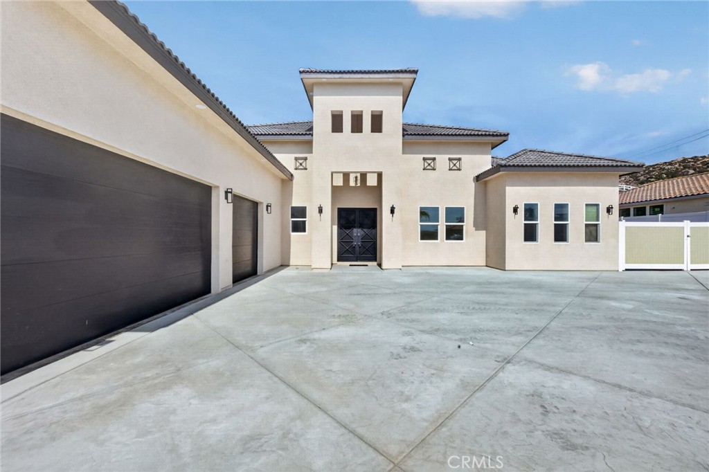 22258 Crown Princess Court Property Photo 58