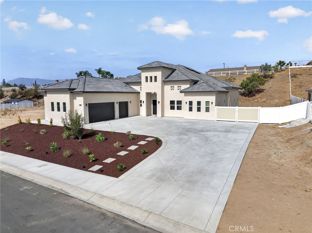 22258 Crown Princess Court Property Photo 64
