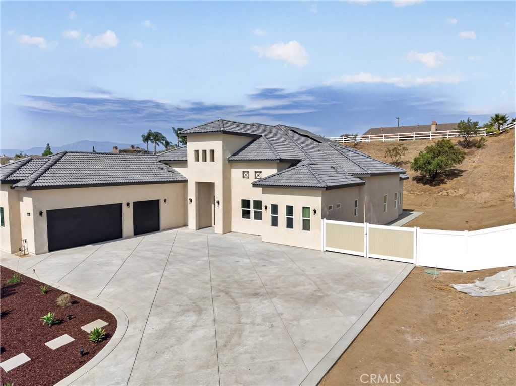 22258 Crown Princess Court Property Photo 66