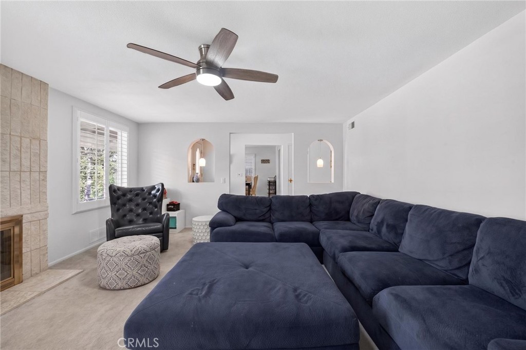 2859 Vista Way Property Photo 13