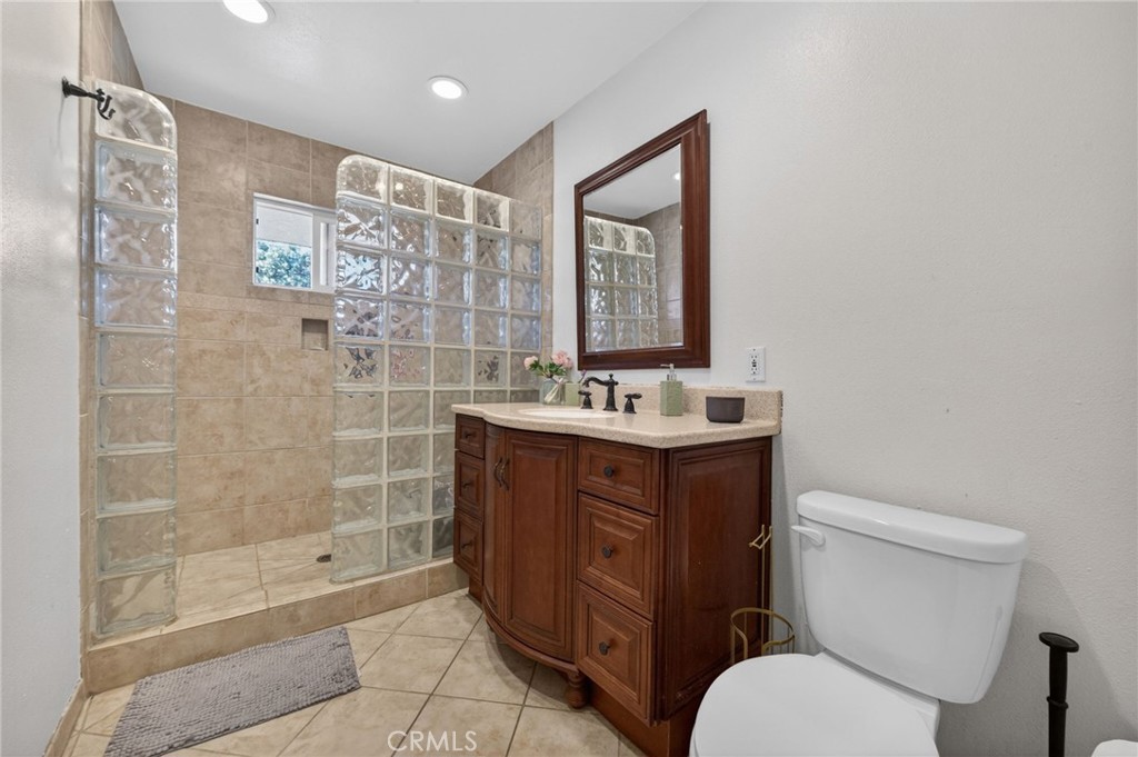 2859 Vista Way Property Photo 24
