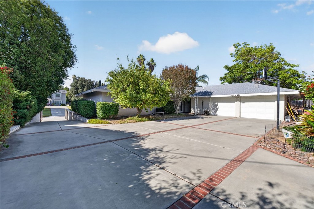 2859 Vista Way Property Photo 47