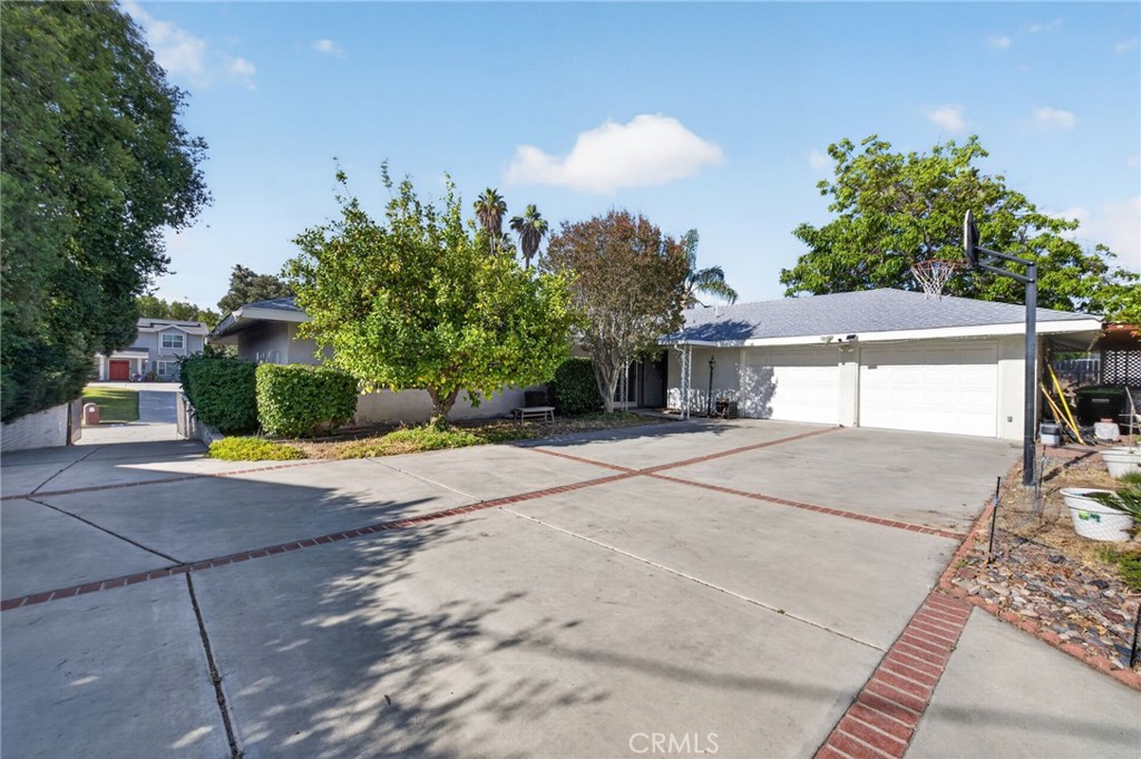 2859 Vista Way Property Photo 51