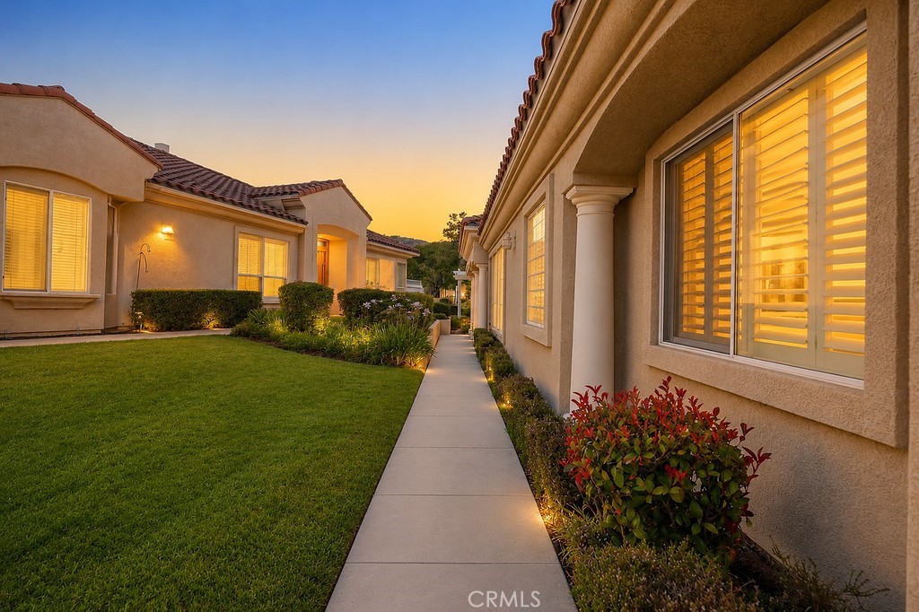 38677 Muirfield Drive Property Photo 4