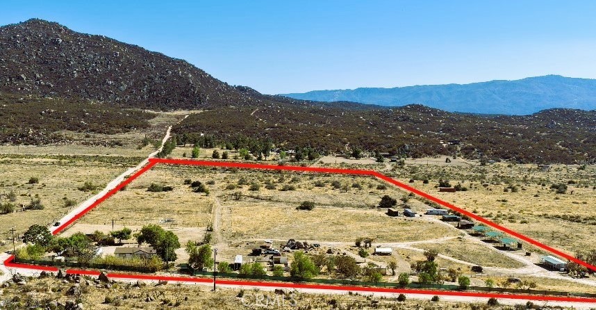 45015 Carrot Property Photo 3