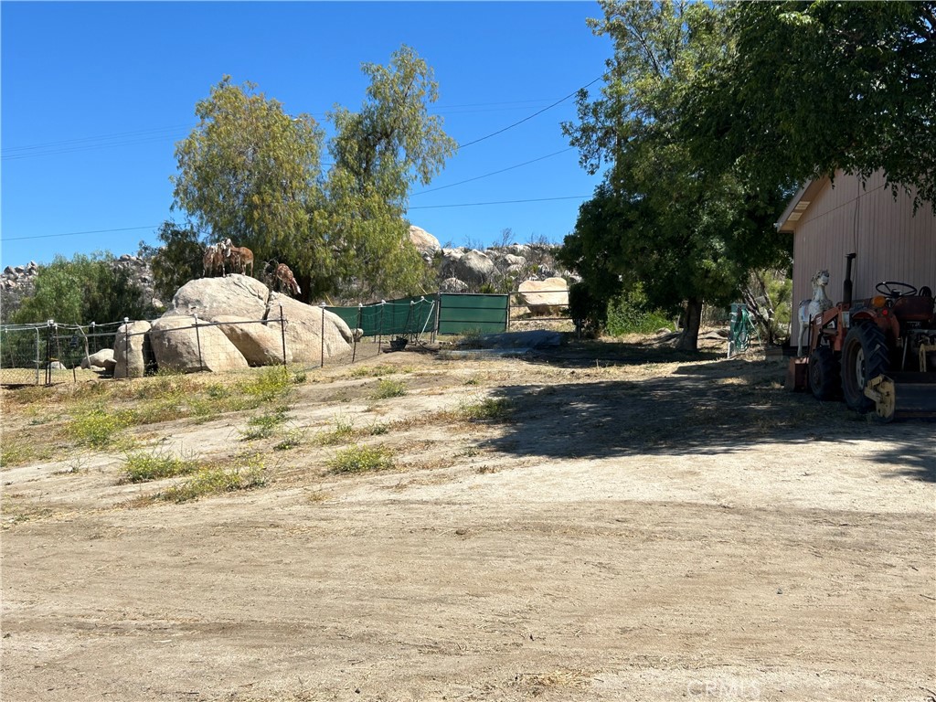 45015 Carrot Property Photo 42