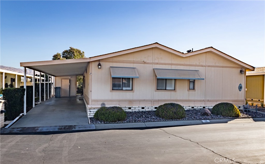 24600 Mountain Avenue 18 Property Photo 1